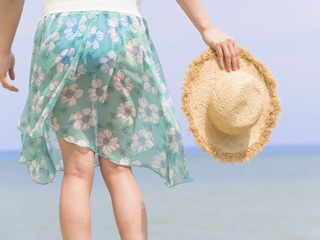 ぽっちゃりハダカの女性